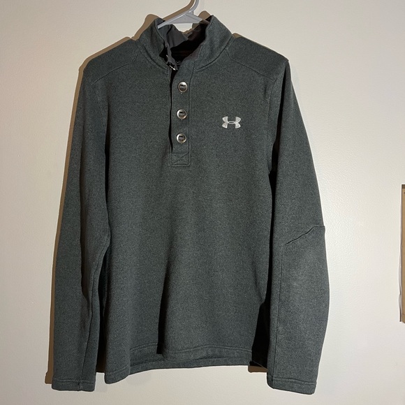 Under Armour Other - Under armour sweater